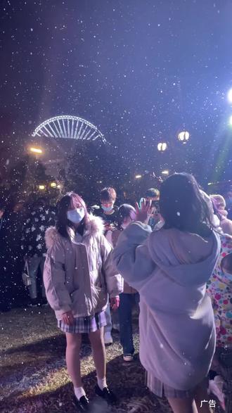 双园通玩超尽兴!木筏远征的刺激+海底隧道的浪漫,一天玩不够#桂林融创春节免费送黄金 #桂林春节去哪玩 #桂林融创邀你欢乐加码过大年 #桂林必打卡海豚亲子时刻 #桂林融创国际旅游度假区