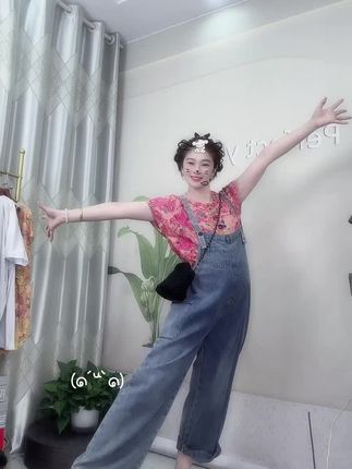 好洋气减龄的孕妇牛仔裸图背带裤 #孕妇装 #孕妇裤 #孕妇背带裤 #孕妇裤推荐
