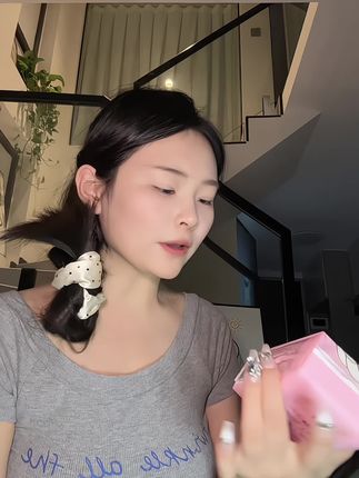 由趣山茶轻奢系列卫生巾组合款#由趣 #由趣卫生巾 #卫生巾