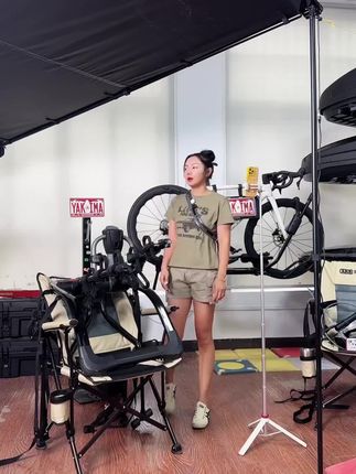 骑行必备!自行车轻松上车,包邮退货无忧 这个东西买了就能用!现在下单都是包邮发货的哦~还有运费险呢!就是说如果你不喜欢的话还可以退回去!!#好物推荐🔥 #汽车好物 #汽车用品 #好物推荐 #汽车好物推荐 #Yakima#Yakima品牌店