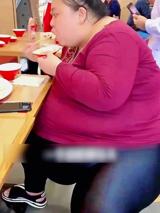 管不住嘴的精致男孩女孩们,与控制饮食,不如每天来杯#黑苦荞茶,真的有点东西!,#仙女都在喝什么 #多喝水 #管理期的姐妹收
