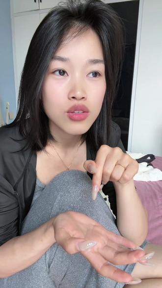 没有什么事是不用坚持就可以🉐到结果的,如果天分不够那就努力 #抖加小助手 #分享有趣的视频 #生活碎片