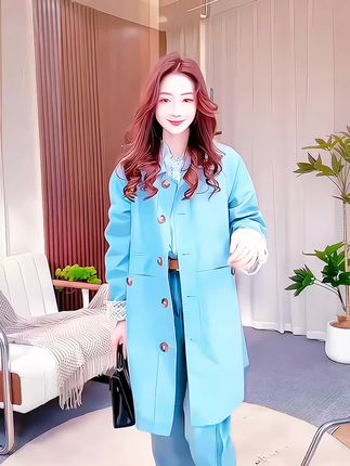 蕾丝拼接工装风衣外套女春秋新款设计感休闲大衣#春秋新款 #穿出高级感 #风衣外套 #韩系穿搭 #风衣外套中长款 @DOU+小助手 @DOU+上热门