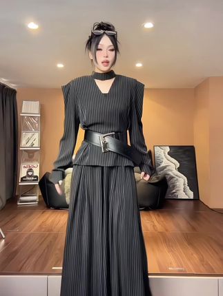新款律政佳人轻奢气质收腰大码秋装高腰秋天出游服装女套装女装#辣妹穿搭大赏 #连衣裙女裙子 #高定连衣裙 #高级感穿搭 #修身高定女装