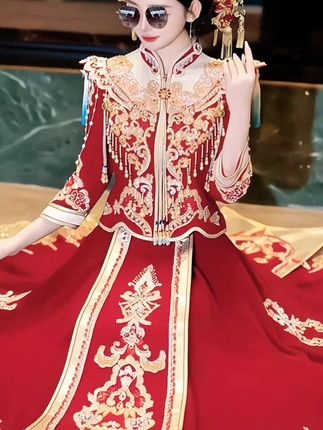 #秀禾服#重工新娘结婚礼服#中式敬酒出阁服#秀禾 #秋天第一杯琥珀流光