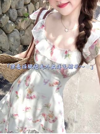 千语栀【野蔓寻香】碎花连衣裙女夏季独特漂亮掐腰绝美外出洋气裙子#女装#气质仙女裙穿搭 #温柔风穿搭 #连衣裙分享 #出游穿搭