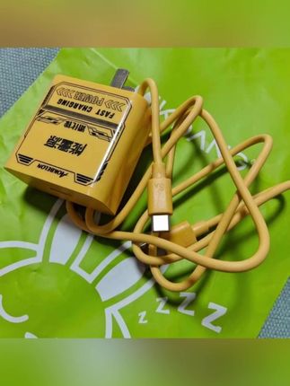 快充充电器适用HQC-120华为黄硅胶线安卓通用快充线 #快充充电器 #手机充电器 #安卓充电器 #手机快充充电器 #手机数据线