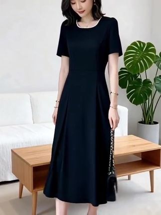 2025年夏季新款拼接设计感简约中长款裙子垂感显瘦气质通勤A字裙#个人自传模板 #筑梦奖学金 #学习提升认知 #教育前沿