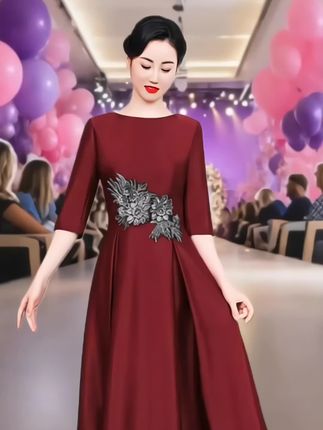 #喜婆婆喜妈妈婚宴装#时尚妈妈装#高贵优雅#洋气减龄#穿出自己的风格@抖加🔥上热门🔥dou+🔥热点宝