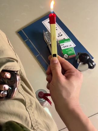 女朋友安排的奇葩打火机大赏#男人简单的快乐 #奇葩打火机 #创意打火机 #烟民必备