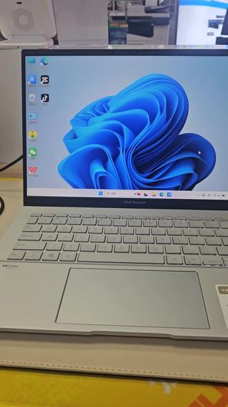 #华硕无畏 #华硕无畏Pro16 #4加4
开机自启动会占用电脑内存 这期视频教大家如何关闭开机自启动.