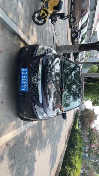 刚回来一台海马小商务,空间非常大后排放倒直接可以睡人,不过户卖,只要4999要的来