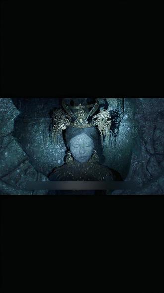 胡八一三人终于找到传说中的雮尘珠,献王竟葬身于乌头肉灵芝之中 #热点 #分享好剧 #云南虫谷 #影视解说