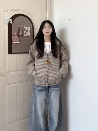 #今日穿搭 #女装 #小个子穿搭 #卫衣搭配 #简约穿搭