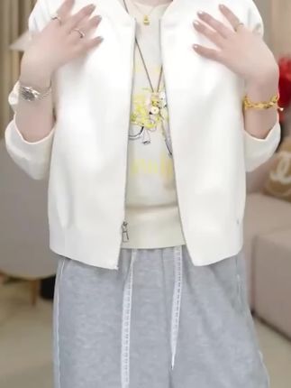 鸟语花香~2025秋季新款刺绣微光缎棒球服外套女气质小个子夹克#夹克外套#棒球服外套#百搭外套#休闲外套#薄外套