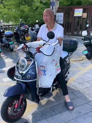 电动车挡风被#强烈推荐 #接送孩子上学电动车 #今日热点 #同城好店推荐 #闽南人