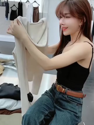 #与众不同 #高级感穿搭#气质减龄#时髦精#谁穿谁好看