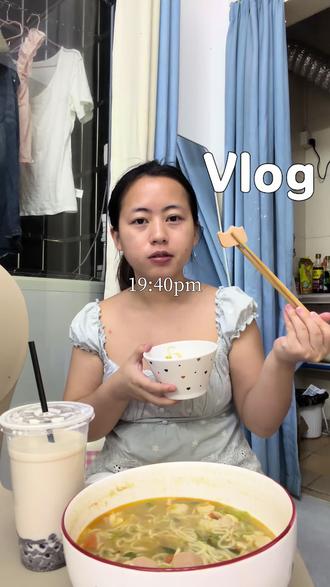 幸福的话 杳无音信也没关系#抖音美食volg #独居日记 #vlog日常