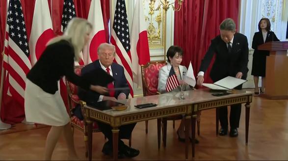 高市赴美见特朗普,启程前对华“下战书”,中俄给日本上了一课