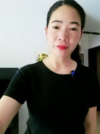 宝子们夏天要多贴面膜喔#万般微颜水光修复紧致面膜