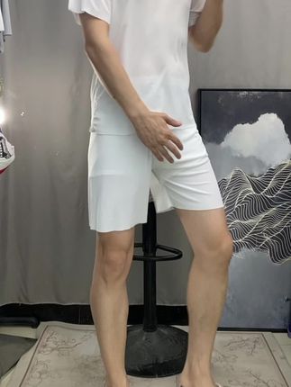 冰丝面料的,再也不怕闷热了 #家居服 #睡衣 #冰丝套装 #睡衣家居服 #每日分享