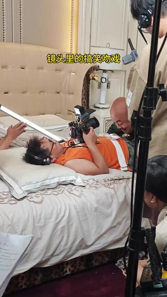 吻戏拍摄现场搞笑花絮#搞笑 #拍戏现场