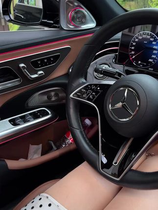 适配多款奔驰车型!超精致钥匙套来袭,女款超迷人! #车钥匙保护 #奔驰配件 #奔驰车用品 #E级钥匙包 #适配多款车