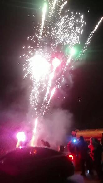 从河北来到庆云来放烟花😊@歪 @😘 @高压法兰 @小杜不是小社