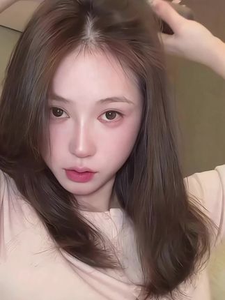 一机多用的多功能#无线直发梳 可直发可卷发可做内扣,可做八字刘海,还可做蓬松高颅顶发型,而,真是太方便了!#手残党也能学会的发型 #直发梳 #新手卷发教程 #卷发神器