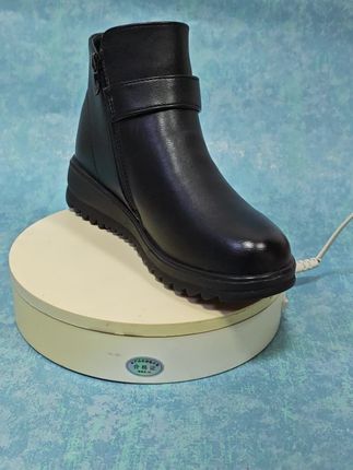 新款妈妈鞋棉鞋