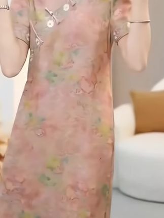 #气质连衣裙 #优雅气质 #洋气减龄 #穿出自信穿出美丽