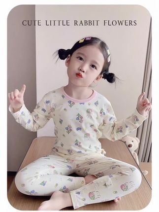 💖 给萌娃的温柔守护!无骨纯棉儿童睡衣,亲肤如云朵触感~ 左款满印萌趣卡通,右款清新碎花点缀,软软糯糯不束缚,让宝贝在每一个夜晚都能伴着舒适入梦,开启甜甜的睡眠时光✨ 给孩子的睡衣,就要选这种既可爱又贴心的! #创作灵感 #高品质童装 #࿆࿆古࿆灵࿆精怪࿆小࿆可爱 #宝宝睡衣 #便宜又好穿