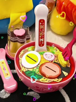 孩子最近老是玩手机怎么办?试试给他买个便当和玩具吧,他不仅可以锻炼孩子的动手能力, 还能提升专注力。#强烈推荐 #新奇特创意 #玩具推荐 #网红玩具 #少女心爆棚