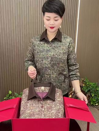 中秋就送妈妈这款外套 #面料柔软舒适 #谁穿谁好看系列