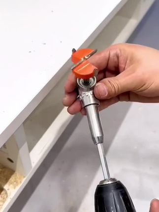 批头拐角器105度电动万向螺丝刀转角器90度转弯钻头拐批转换器#装修工具 #木工好帮手 #木工工具 #批头拐角器#批头@DOU+上热门 @DOU+小助手