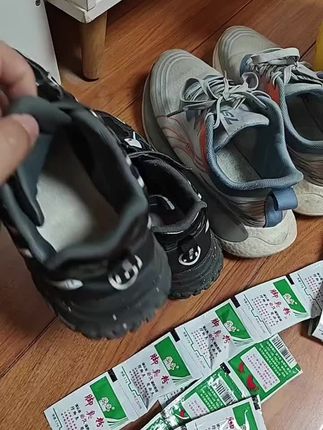 #dou上热门 【新疆包邮】家用脚臭粉去脚汗引起鞋袜臭除臭防臭汗脚足光粉泡脚