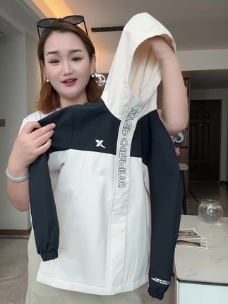 不是!特步儿童的加绒冲锋衣到手才这个价!刷到有码闭眼薅!#运动穿搭 #冲锋衣#户外穿搭#儿童冲锋衣#特步儿童#冲锋衣