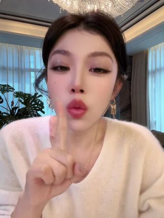 ME【黑骑士磨毛九分法棍黑牛】高弹高腰显瘦百搭时尚牛仔裤 #每日穿搭 #穿出高级感 #品质女装 #慵懒风穿搭 #高级穿搭