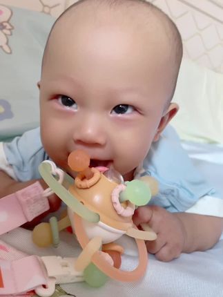 六月龄|一出生就吃上国家饭了#记录宝宝成长每一天 #人类幼崽可爱瞬间 #人类幼崽的日常 #婴儿玩具