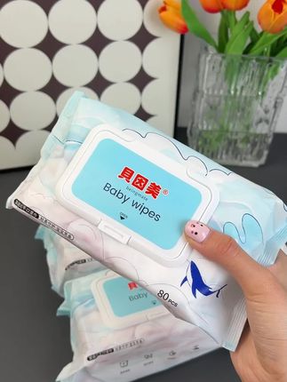 贝因美的湿巾也太划算了吧!到手满满一箱五大包每包都是80抽,湿巾是真大真厚实柔韧耐拉扯,关键还是纯水的,给宝宝用就特别放心!#婴儿手口湿巾 #湿巾 #母婴好物