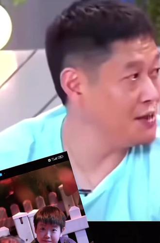 我觉得那个暂停的手势特别帅~