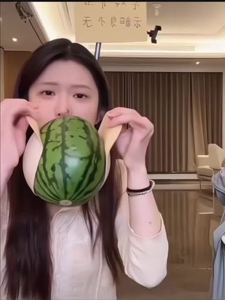 来了来了!提前预备起来!#女生必备 #胸贴聚拢 #自用好物分享