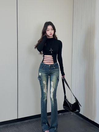 你去搜吧 是我这个星座不爱说话 不是我不搭理你#辣妹穿搭 #显瘦裤子 #微喇裤