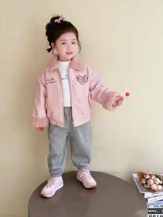 洋气甜美女童皮衣外套,品质推荐,赠送运费险!