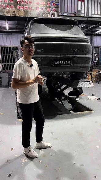 #汽车改装升级 #理想l8 #理想l9 #理想 #理想l7 理想L8电动踏板 自动踏板 智能踏板