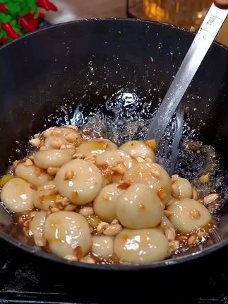 农家自制红糖花生芝麻黄豆粉核桃馅料现炒甜点黑芝麻汤圆心子#花生汤圆 #农家自制红糖 #汤圆