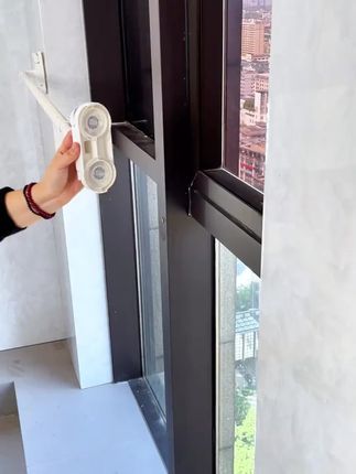 吸盘晾衣杆免打孔家用无痕晒被子晾衣神器阳台窗户玻璃伸缩晾衣架#吸盘晾衣杆 #晾衣杆 #晾衣杆伸缩 #伸缩晾衣杆