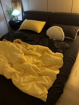 小几十到手的 这款撞色四件套太好睡啦!简约设计透着高级感,面料软糯亲肤,关键才小几十,性价比超高~#家纺床上用品 #面料柔软舒适 #四件套 #家纺 #床上用品