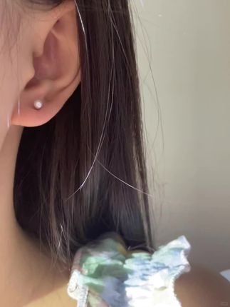 好温柔的耳钉!养耳洞必备~,软绵绵的珠珠小耳钉,简单精致#时尚饰品 #时尚耳饰 #时尚配饰 #首饰分享 #超闪