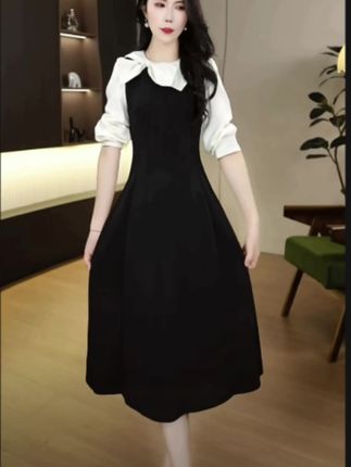 爆款假两件裙子🔥🔥🔥法式赫本风假两件拼接连衣裙秋2025新款千金风收腰a字裙2137#优雅气质 #减龄气质 #新款连衣裙 #遮肉显瘦穿搭 #显高显瘦穿搭